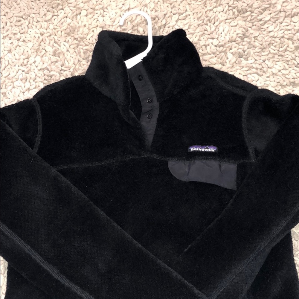 Patagonia Pull over 🖤